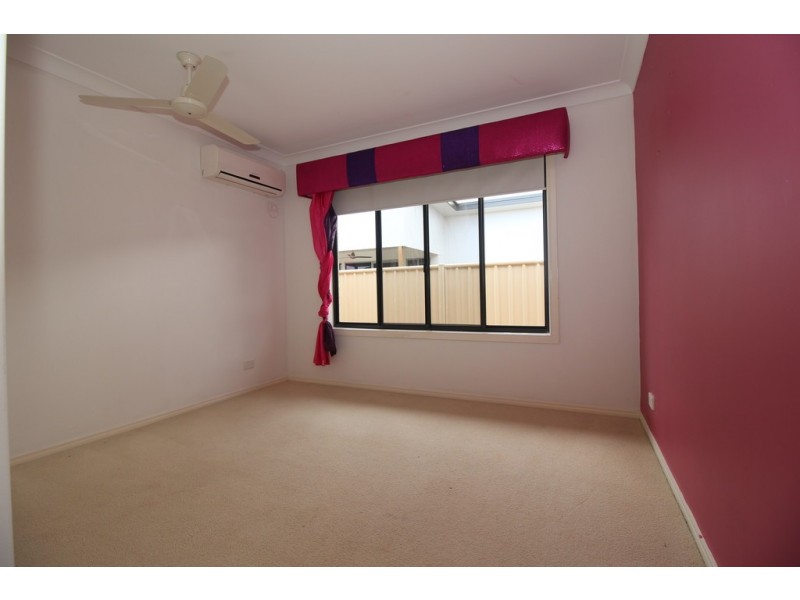 63 Newman Drive, Emerald QLD 4720