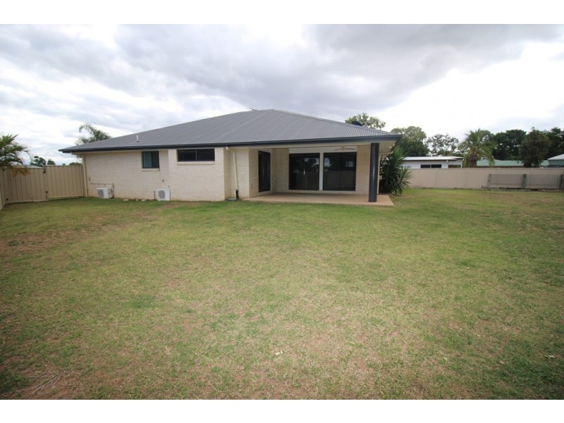 63 Newman Drive, Emerald QLD 4720