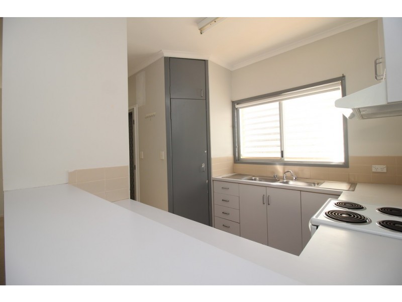 7 Maguire Place, Emerald QLD 4720