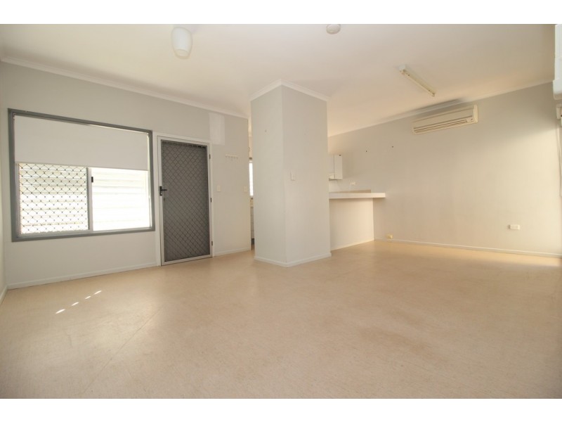 7 Maguire Place, Emerald QLD 4720