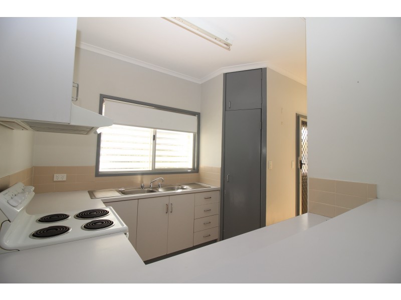 7 Maguire Place, Emerald QLD 4720