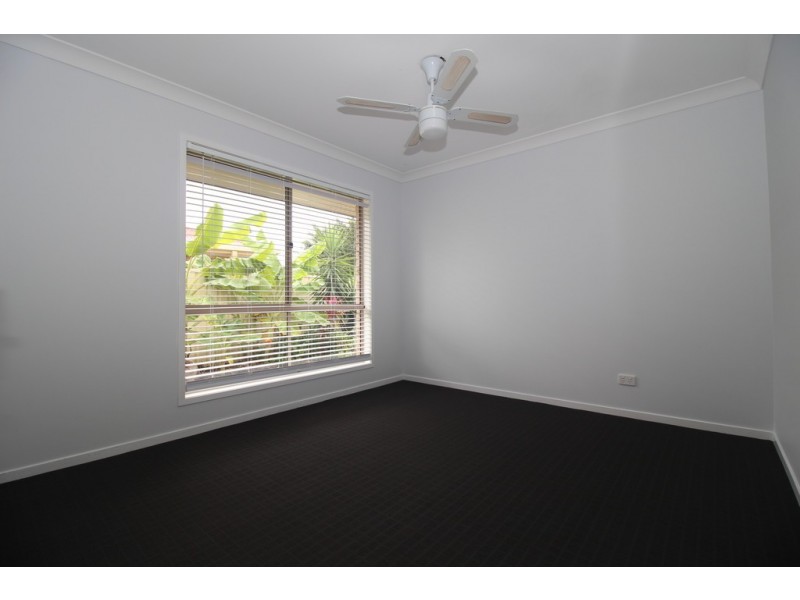 4A Shepherd Grove, Emerald QLD 4720