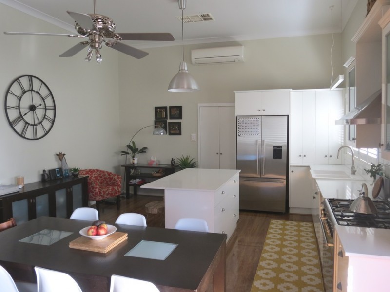 16A Crendon Street, Emerald QLD 4720