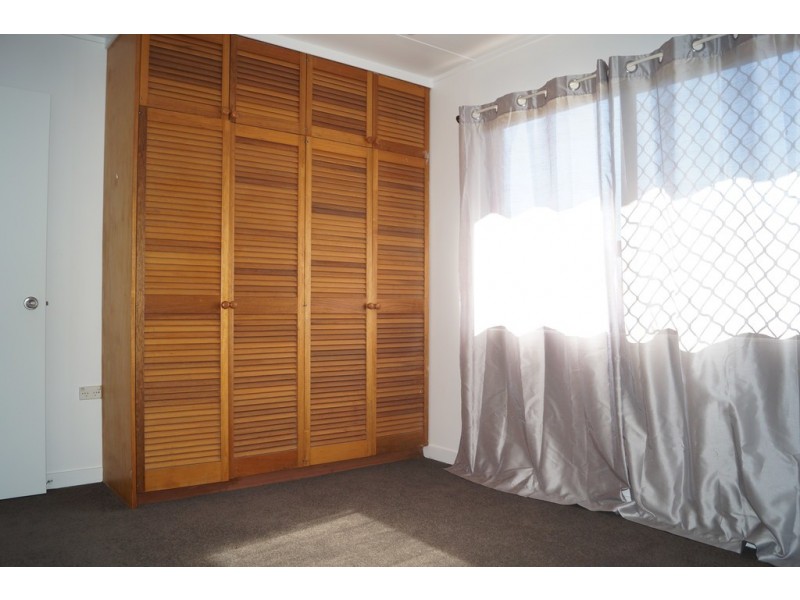 114 Ruby Street, Emerald QLD 4720