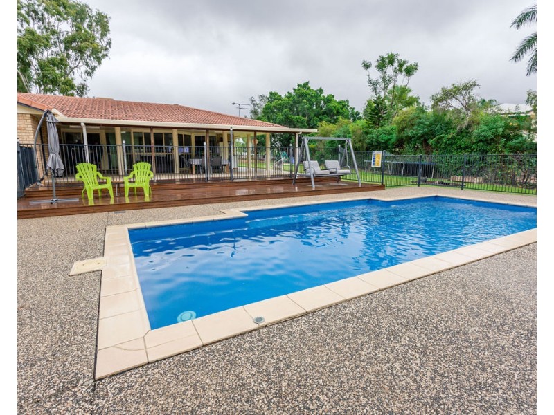 20B Crendon St, Emerald QLD 4720