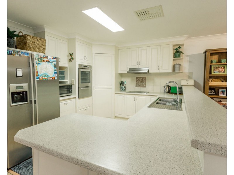 20B Crendon St, Emerald QLD 4720