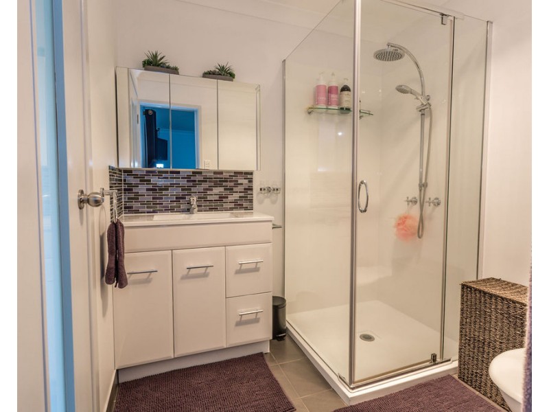 20B Crendon St, Emerald QLD 4720