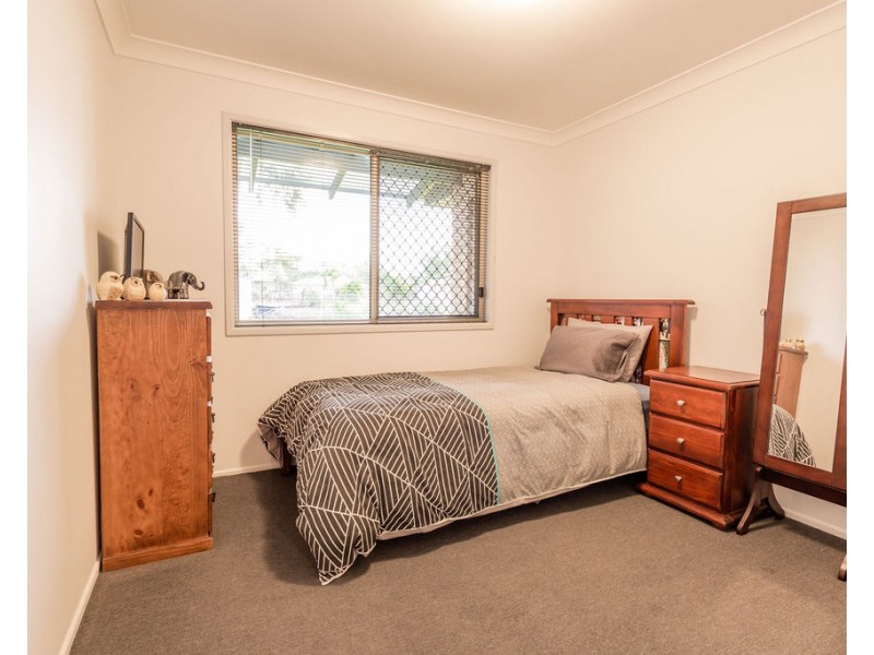 20B Crendon St, Emerald QLD 4720