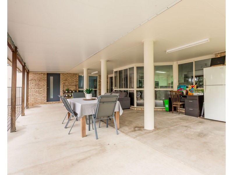 20B Crendon St, Emerald QLD 4720