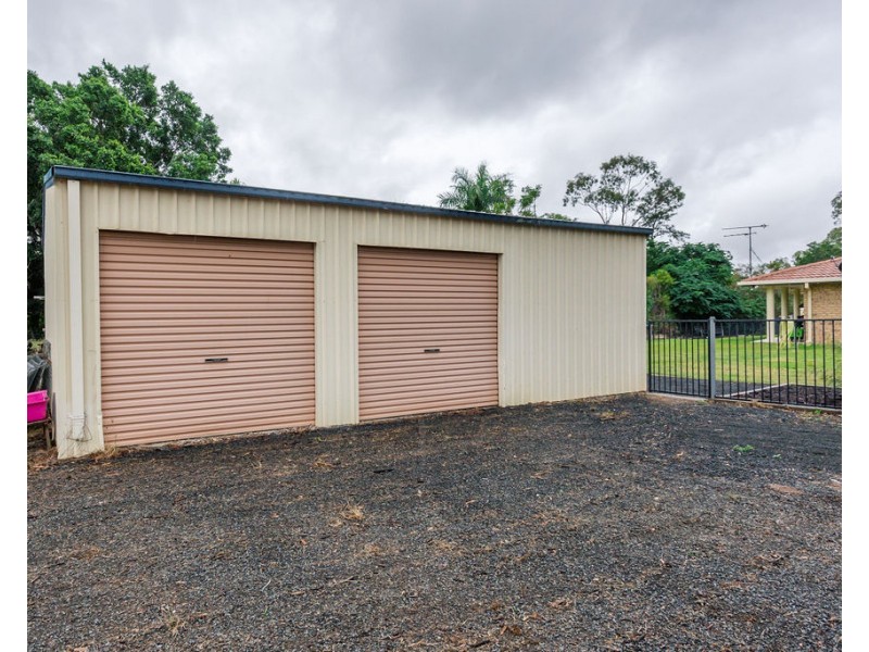 20B Crendon St, Emerald QLD 4720