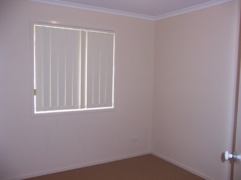 95 Moody Street, Emerald QLD 4720