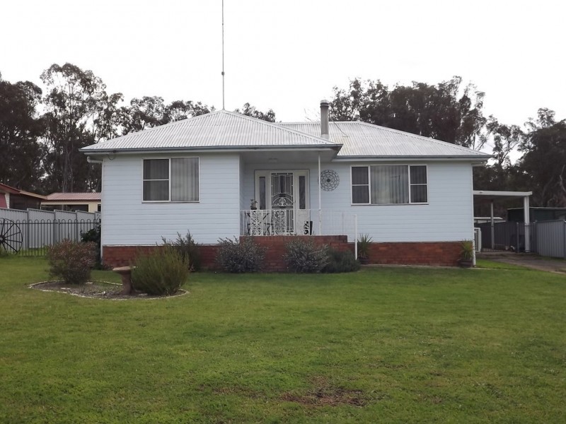 18 Boomerang St, Coonabarabran NSW 2357