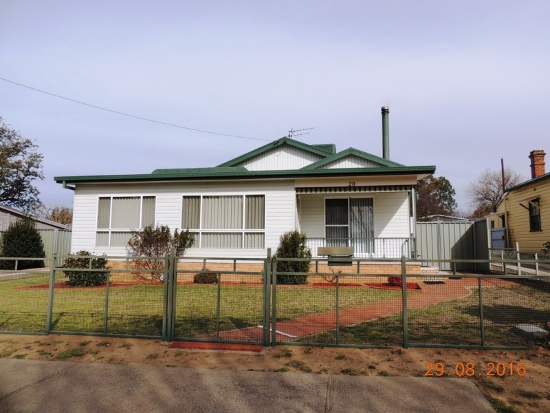 20 Dalgarno St, Coonabarabran NSW 2357