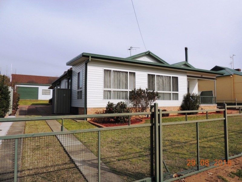 20 Dalgarno St, Coonabarabran NSW 2357