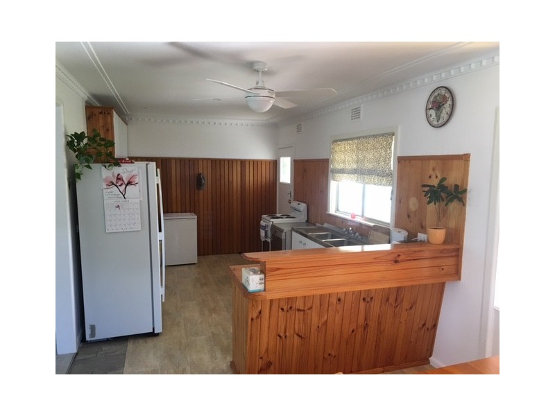 16 Knight St, Coonabarabran NSW 2357