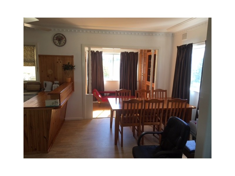 16 Knight St, Coonabarabran NSW 2357