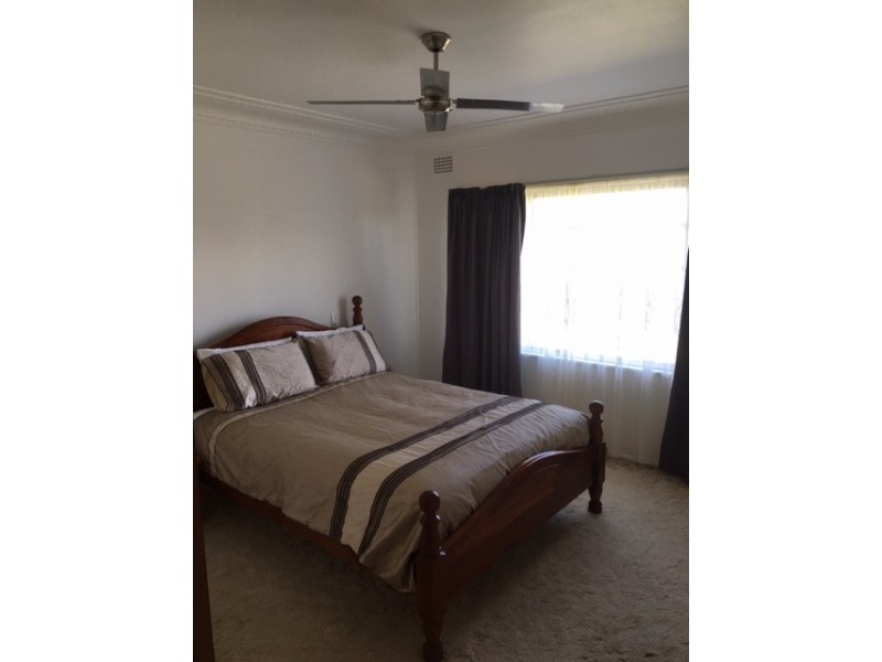 16 Knight St, Coonabarabran NSW 2357