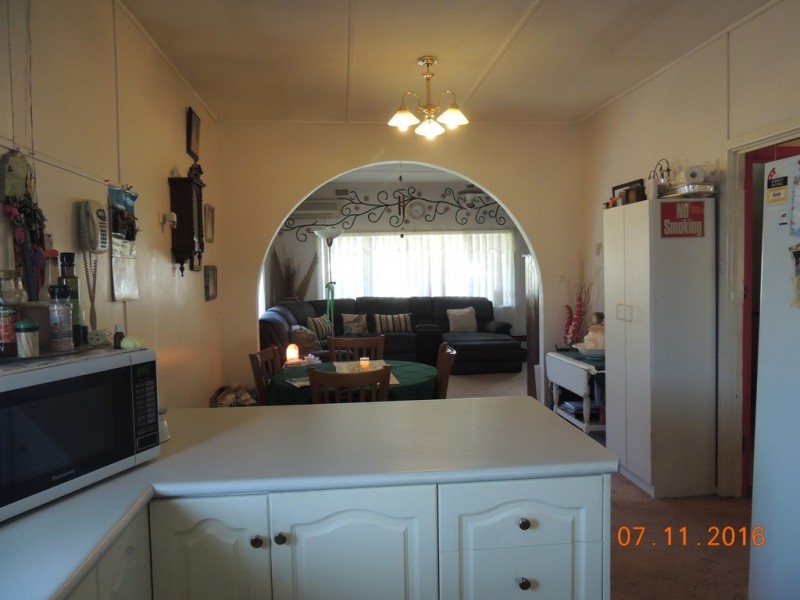 9 Hill St, Coonabarabran NSW 2357