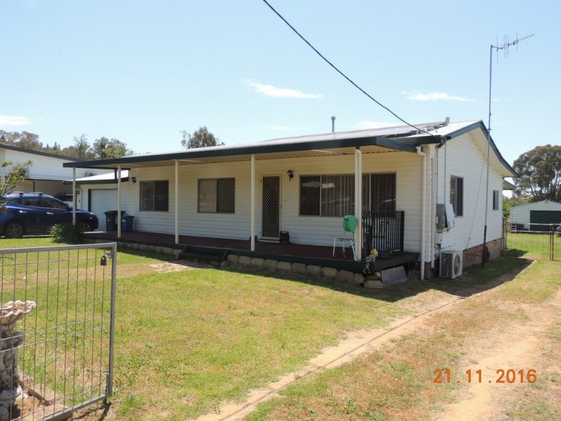 9 Hill St, Coonabarabran NSW 2357