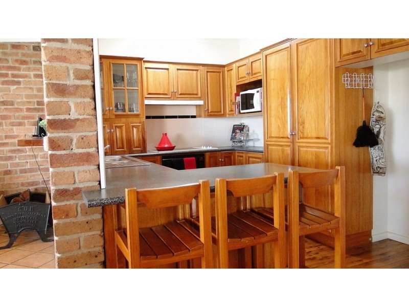 87 Dalgarno St, Coonabarabran NSW 2357