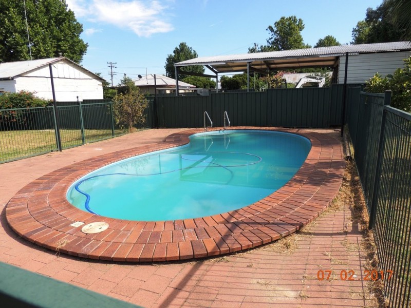 17 Knight St, Coonabarabran NSW 2357