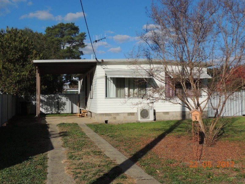3 Cowper St, Coonabarabran NSW 2357