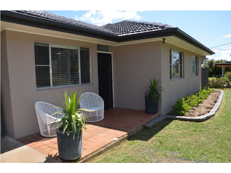 24 Nelson St, Coonabarabran NSW 2357