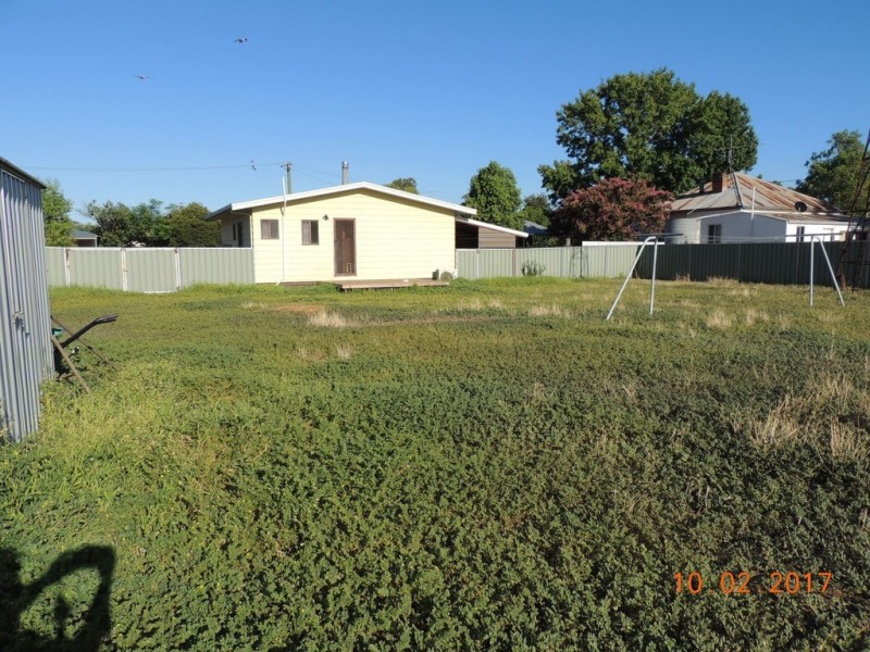 4 Gardiner St, Baradine NSW 2396