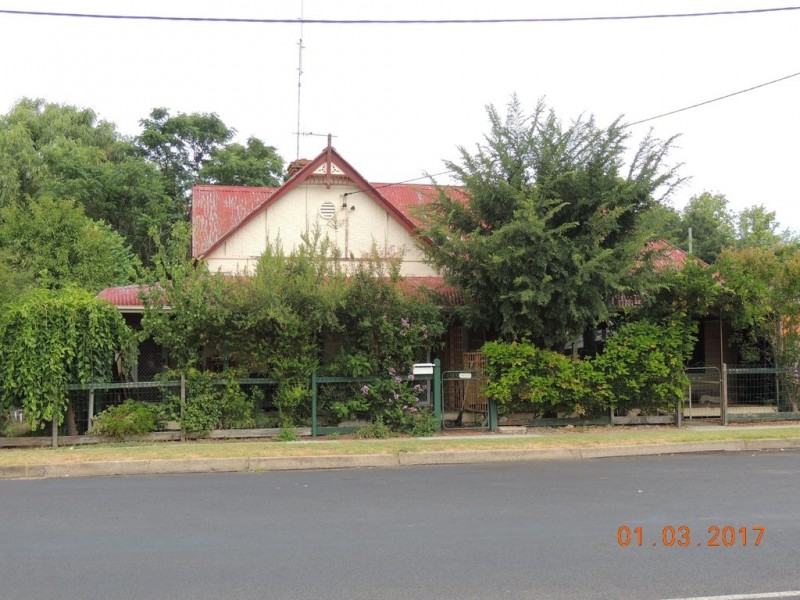 38 Dalgarno St, Coonabarabran NSW 2357