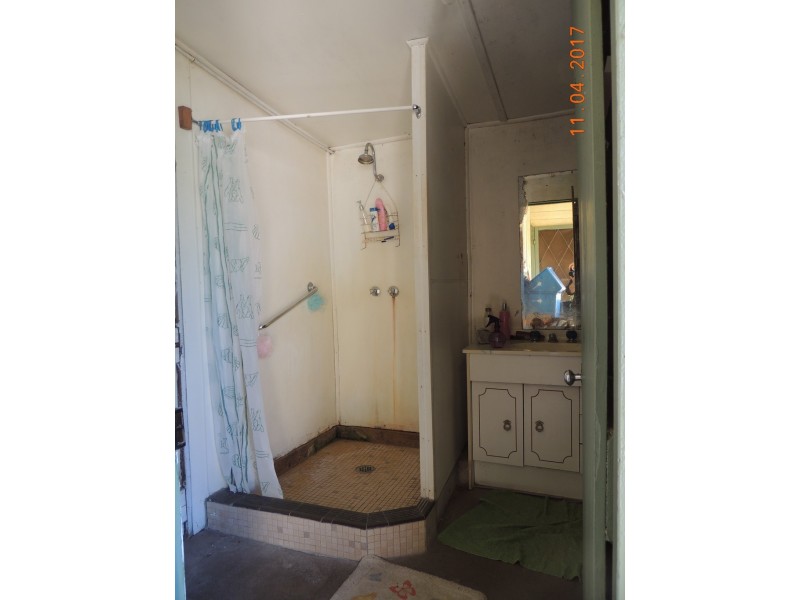 19 Robertson St, Coonabarabran NSW 2357