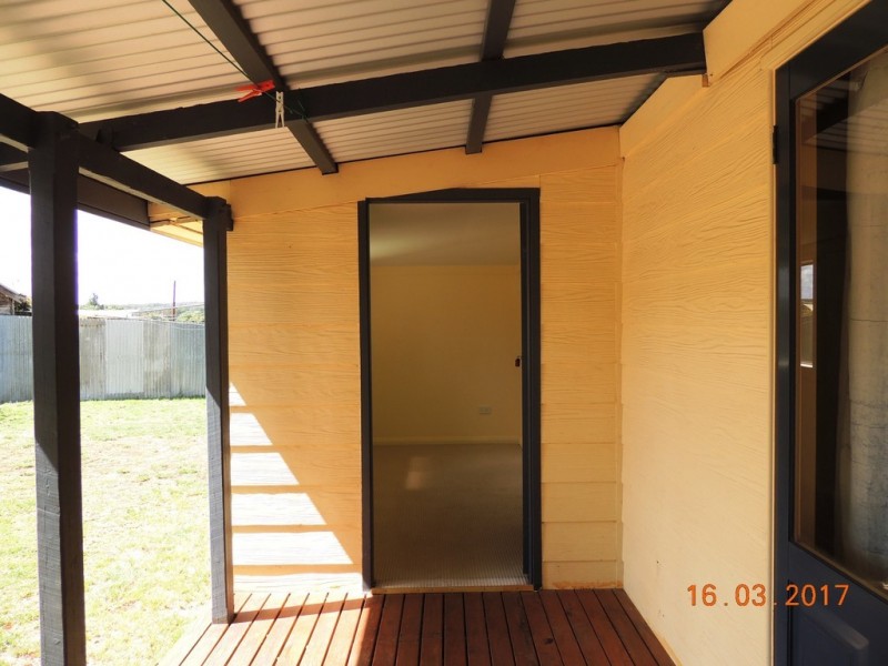 6-8 Cnr Baradine Rd and North St, Coonabarabran NSW 2357