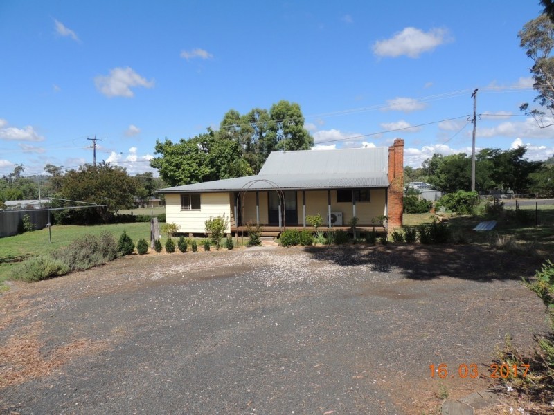 6-8 Cnr Baradine Rd and North St, Coonabarabran NSW 2357