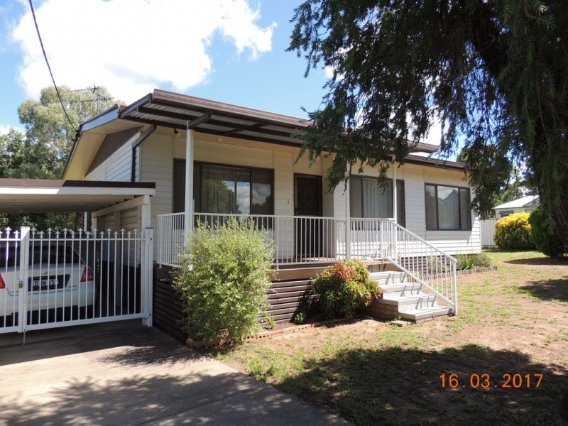 6 Antaw St, Coonabarabran NSW 2357