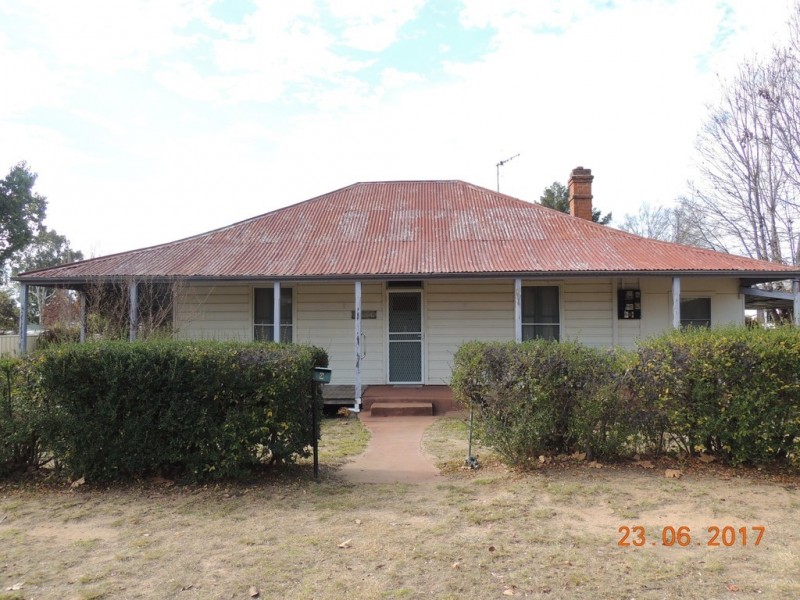 9 Namoi St, Coonabarabran NSW 2357