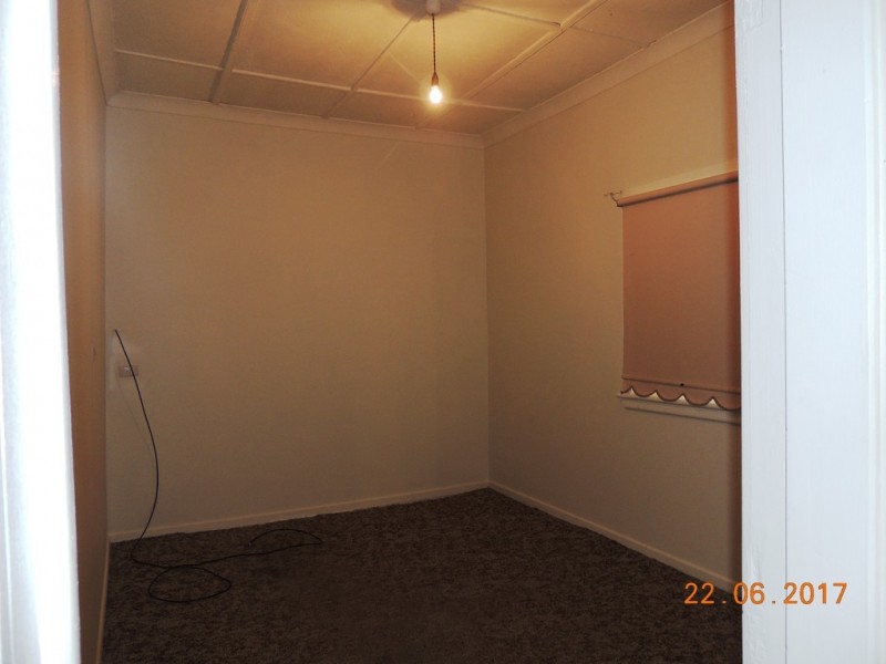 60 Edwards St, Coonabarabran NSW 2357