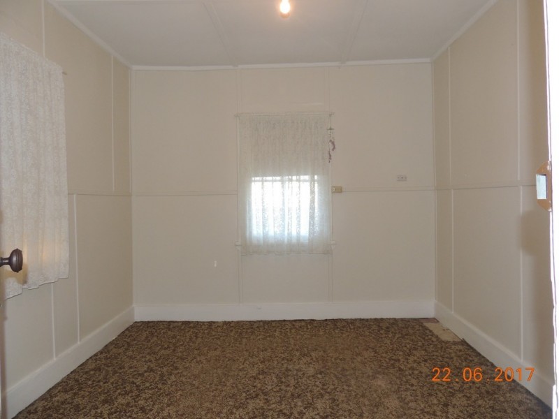 60 Edwards St, Coonabarabran NSW 2357