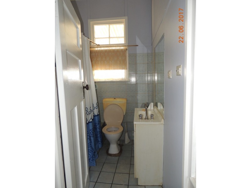 60 Edwards St, Coonabarabran NSW 2357