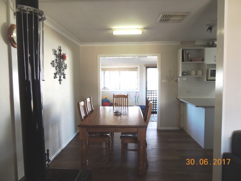 20 King St, Coonabarabran NSW 2357