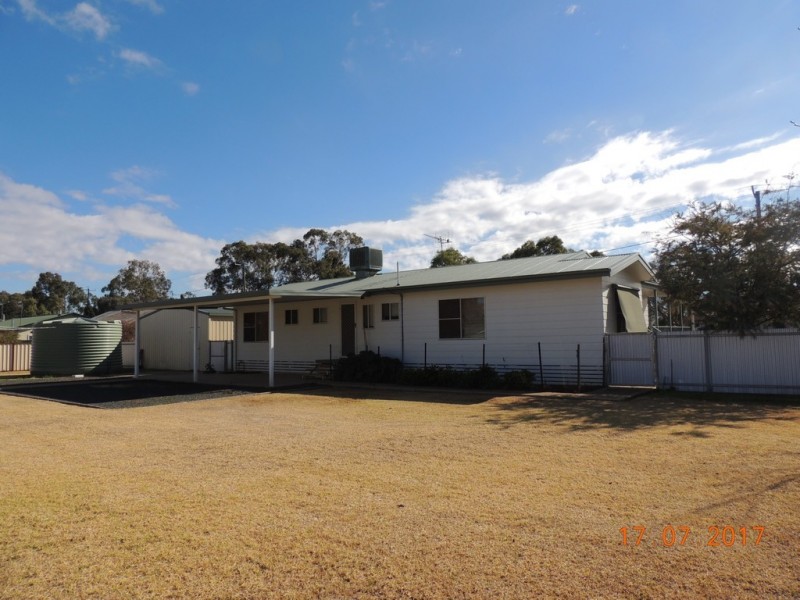 2-4 Lachlan St, Baradine NSW 2396