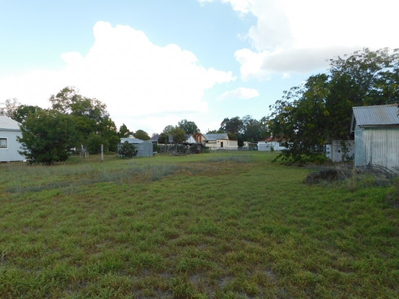 64 King St, Coonabarabran NSW 2357