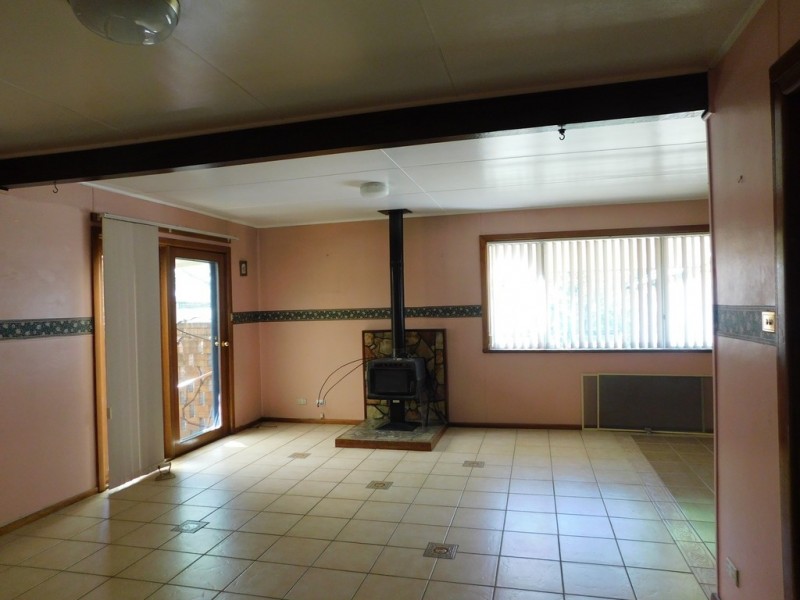 81 Edwards St, Coonabarabran NSW 2357