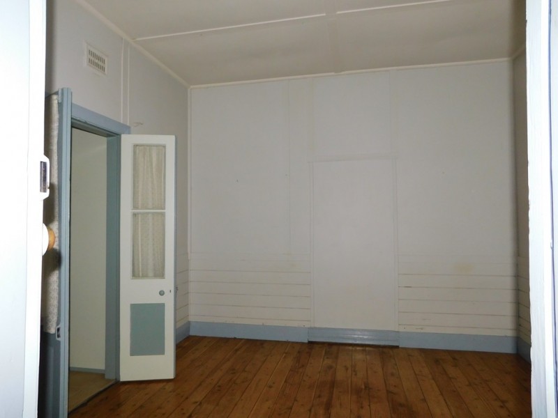 81 Edwards St, Coonabarabran NSW 2357