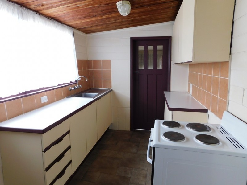 16 North St, Coonabarabran NSW 2357