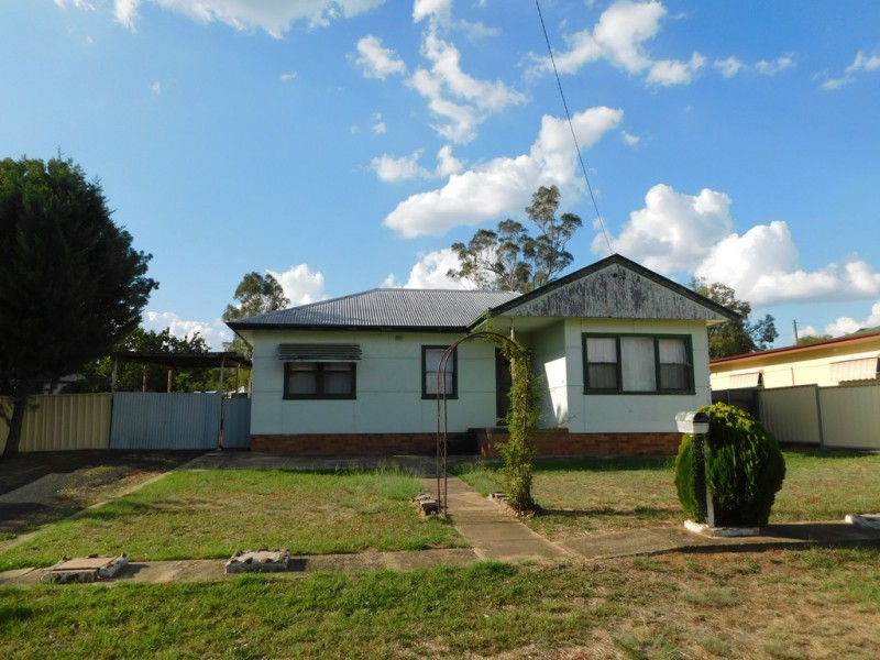 11 WHITE ST, Coonabarabran NSW 2357