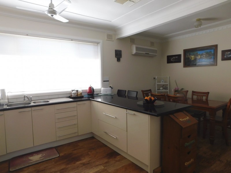 10 Eden Street, Coonabarabran NSW 2357