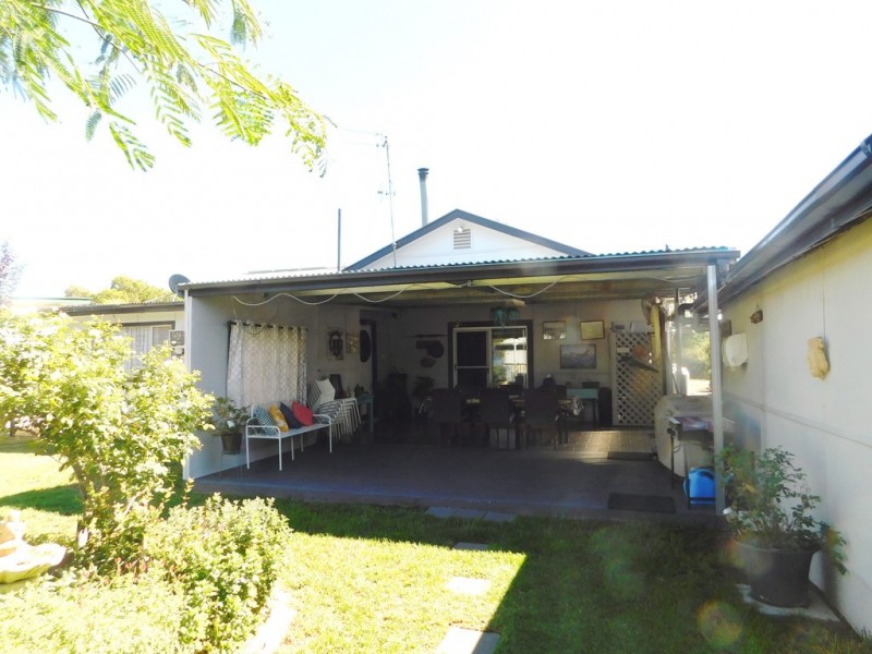 10 Eden Street, Coonabarabran NSW 2357