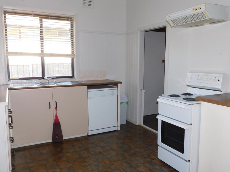 88 Cassilis St, Coonabarabran NSW 2357