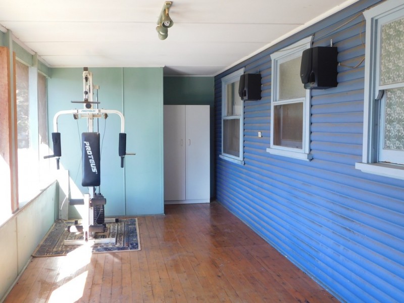 29 Charles St, Coonabarabran NSW 2357