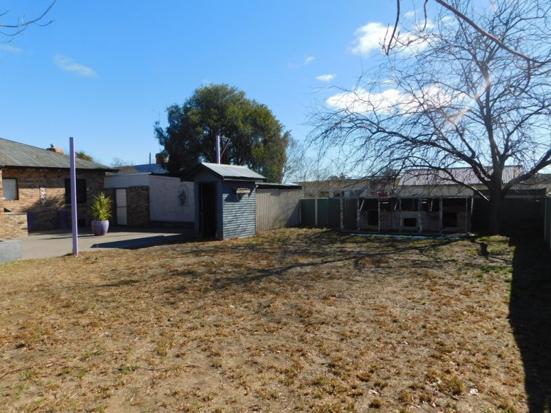 29 Charles St, Coonabarabran NSW 2357