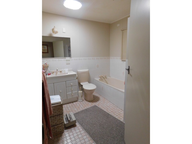 113 Cassilis St, Coonabarabran NSW 2357